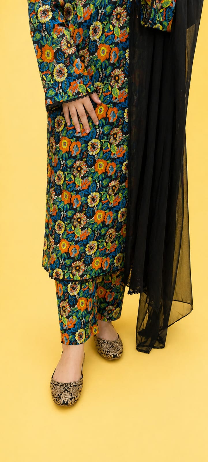 Midnight Bloom Printed Co-Ord Set with Chiffon Dupatta