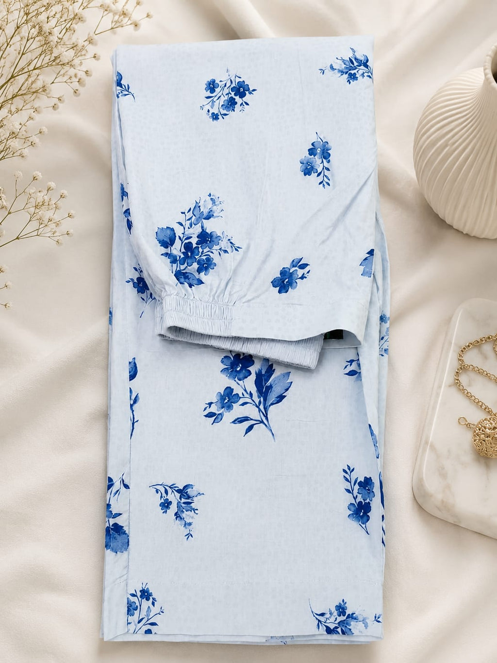 Bluebell Grace Floral Printed Lawn Suit with Chiffon Dupatta