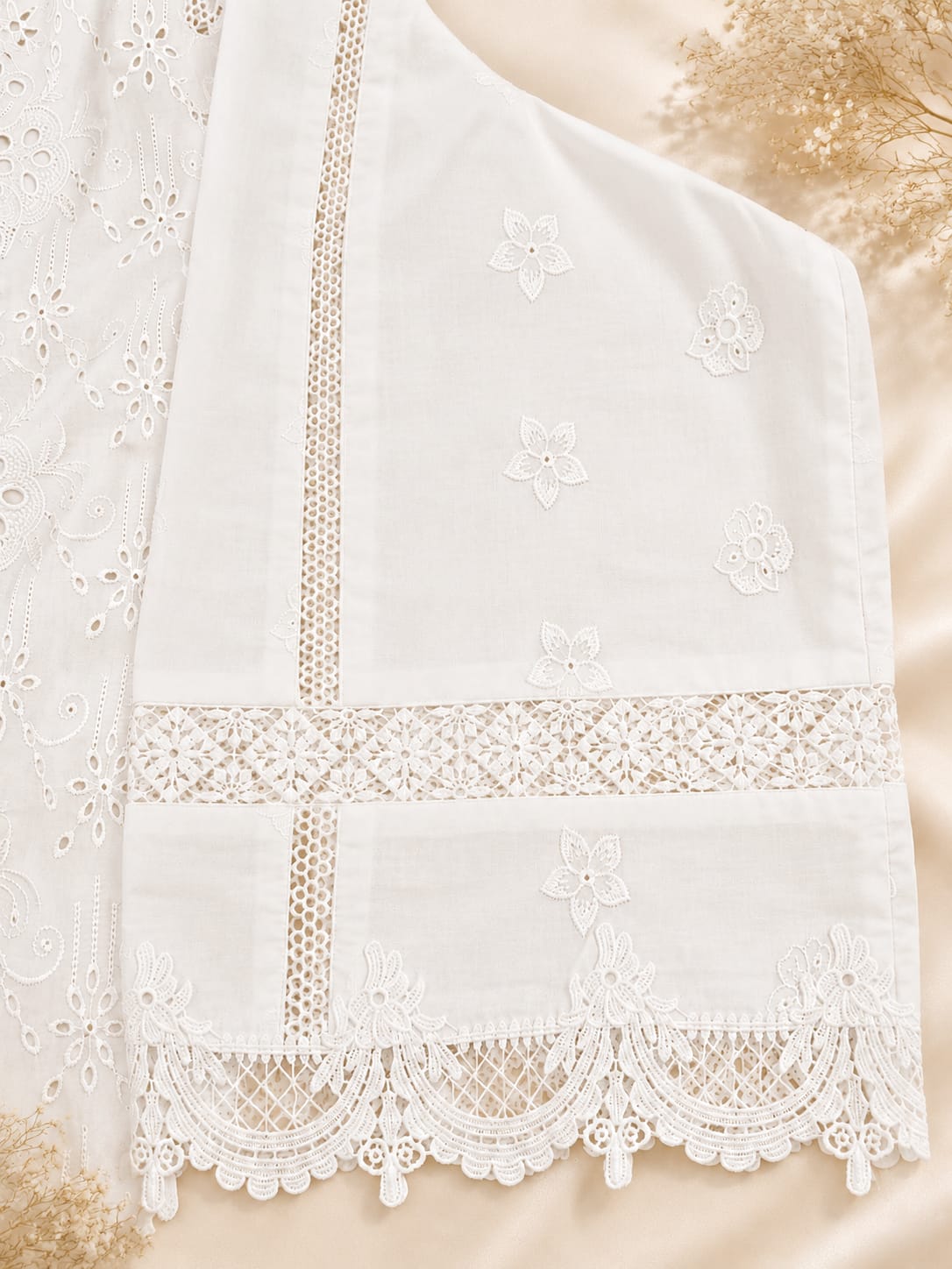Moonveil Chikankari Ensemble